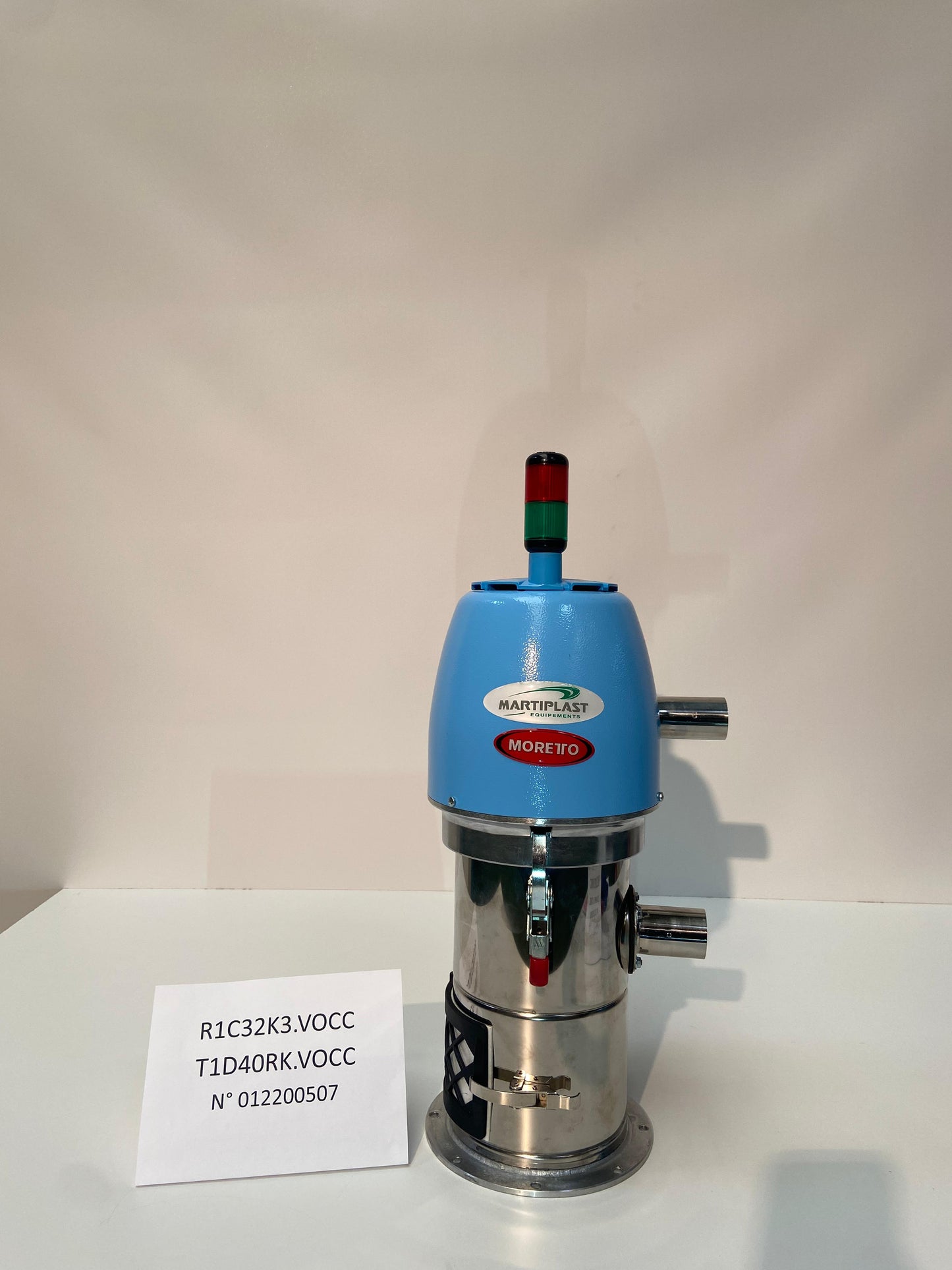 CHARGEUR MORETTO R1C32K3.VOCC