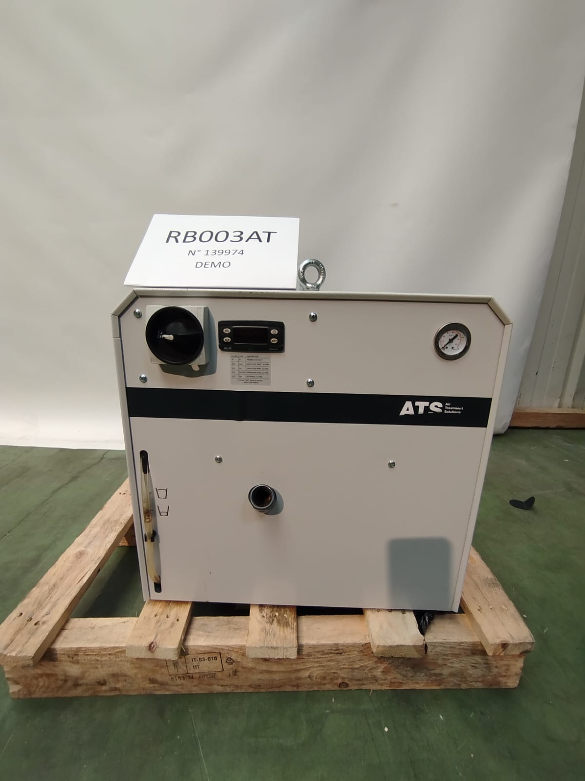 REFROIDISSEUR RB003AT